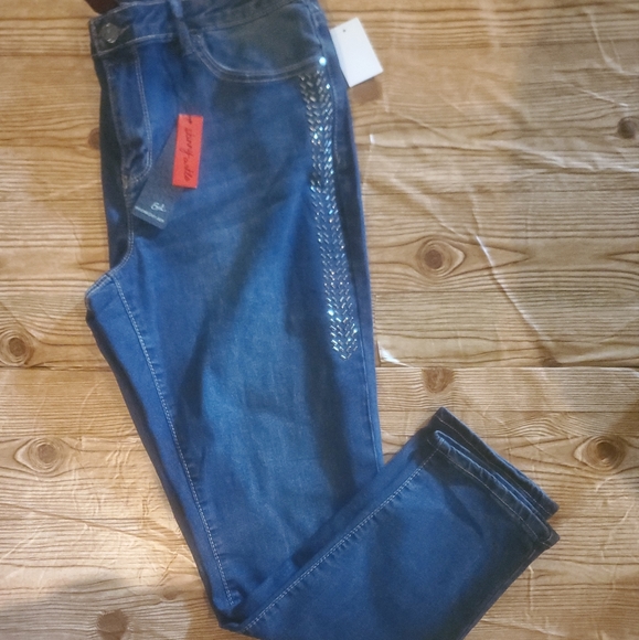 Nwt ankle jean